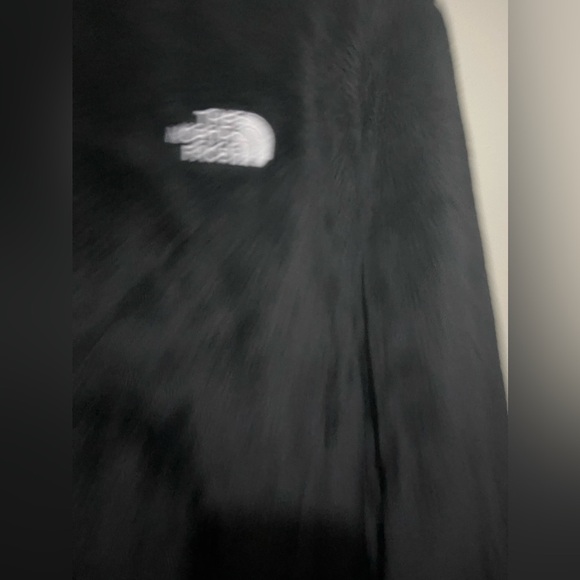 The North Face Plus Size Fuzzy Pull Over Sweater Jacket - Picture 9 of 12